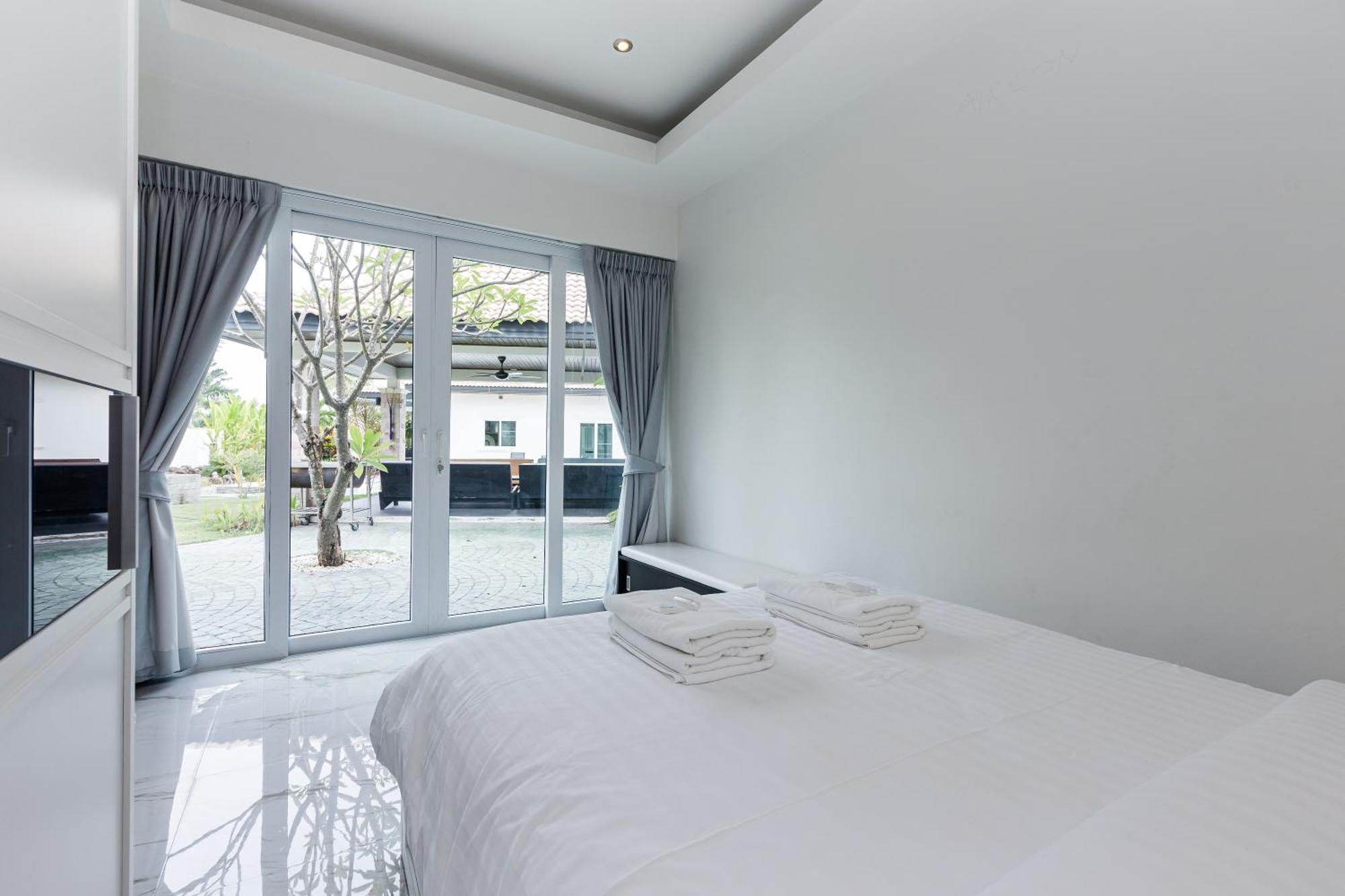 Orchid Paradise Homes Villa Hua Hin Room photo